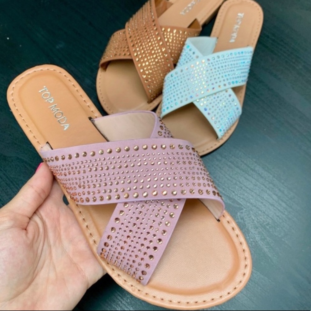 BOUTIQUE | Criss Cross Rhinestone Sandals